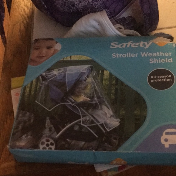 Stroller shield - Picture 1 of 1
